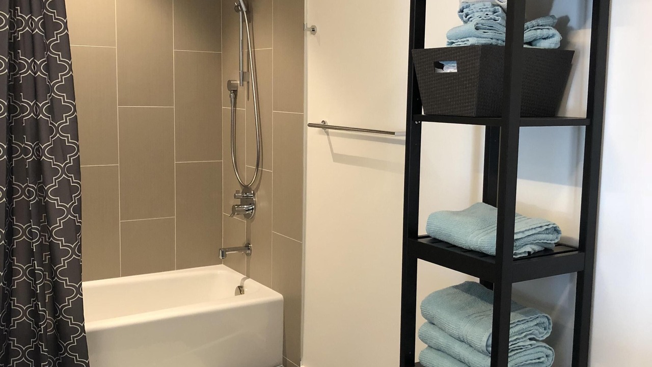 Photo of Bathroom in Gatewood