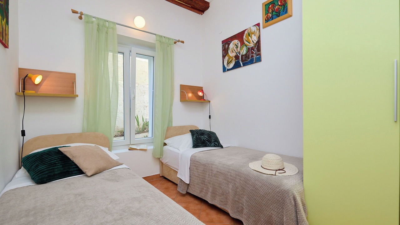 Photo of Bedroom in Gornji Kono