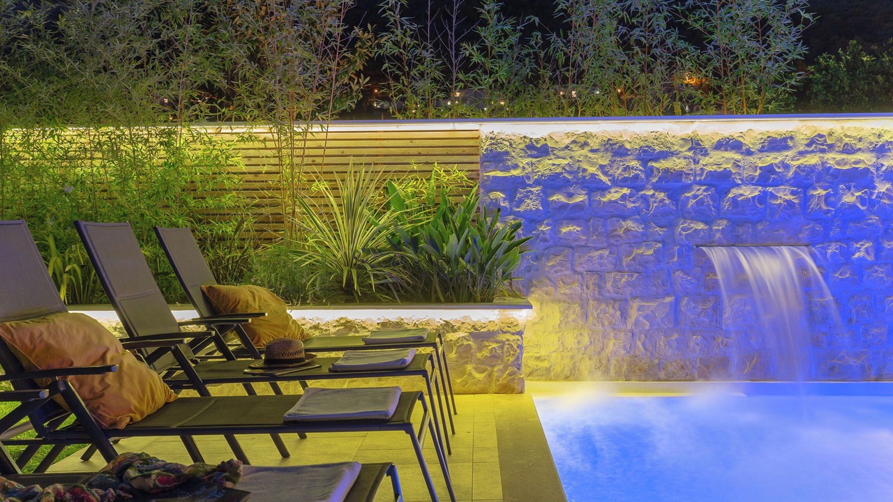 Photo of Outdoor in Pile