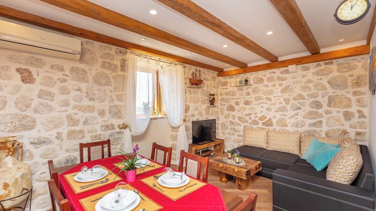Photo of Livingroom in Trsteno