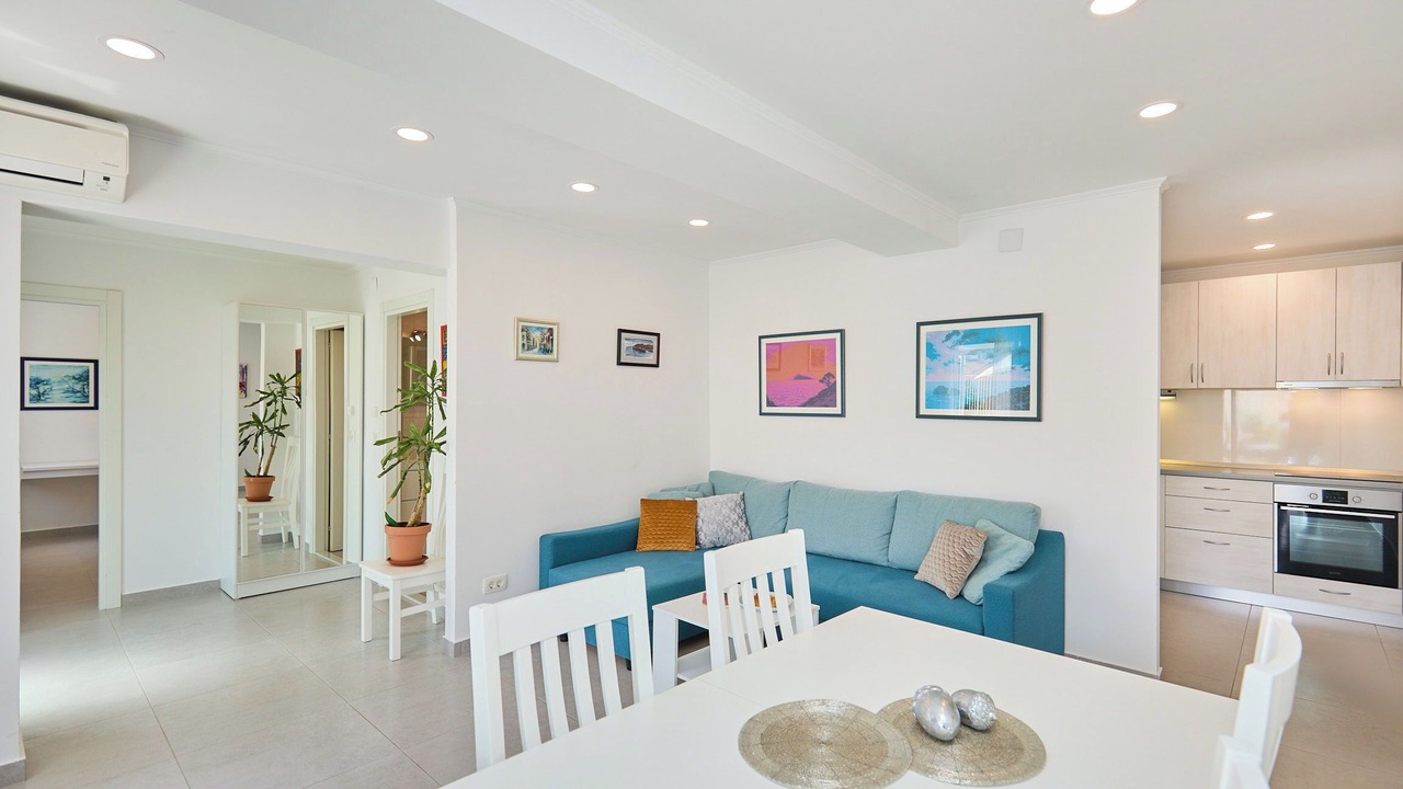 Photo of Livingroom in Pile