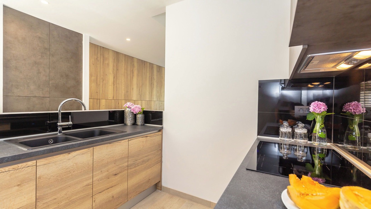 Photo of Kitchen in Pile