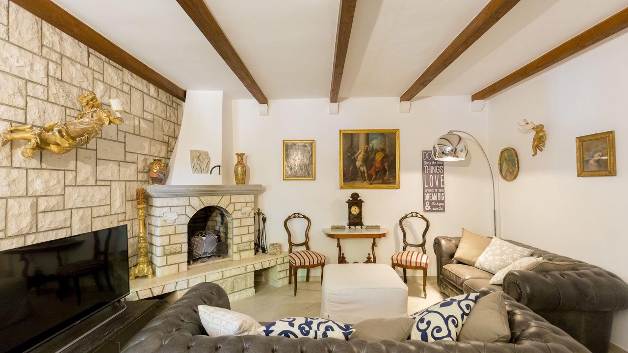 Photo of Livingroom in Gornji Kono