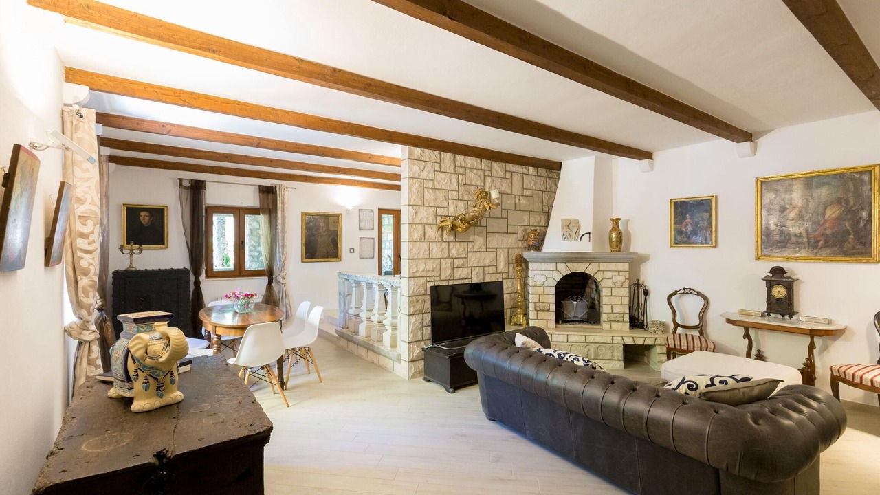 Photo of Livingroom in Gornji Kono