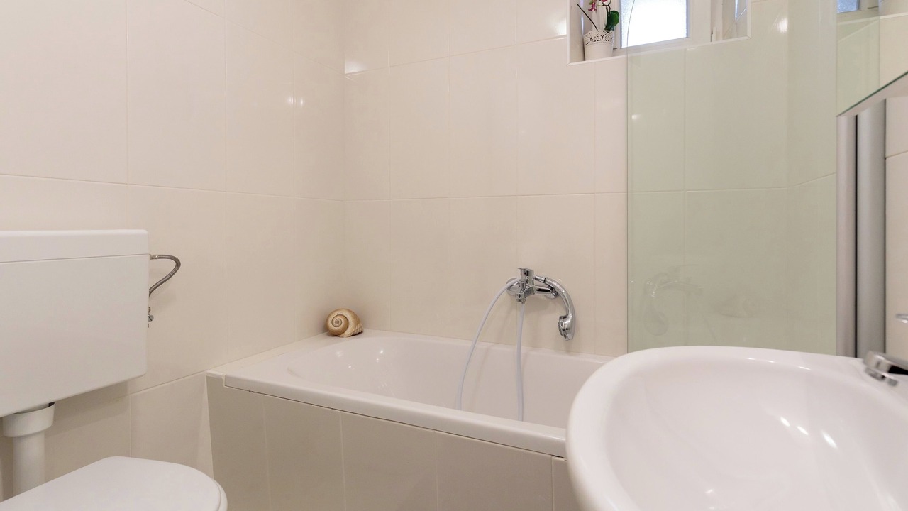 Photo of Bathroom in Orasac