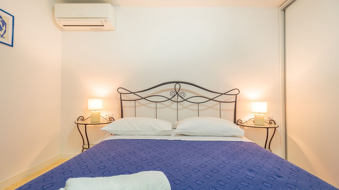 Photo of Bedroom in Kolocep Island