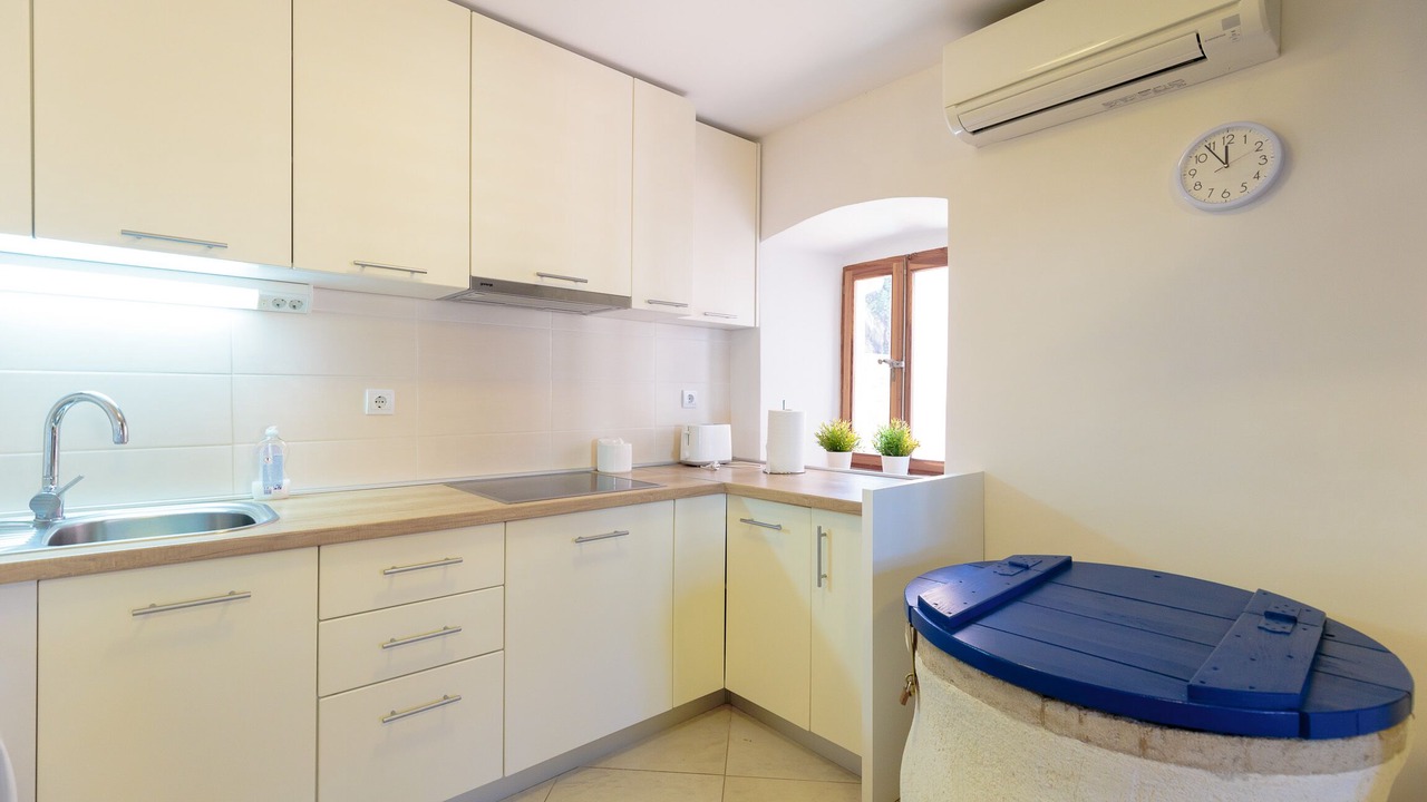 Photo of Kitchen in Kolocep Island