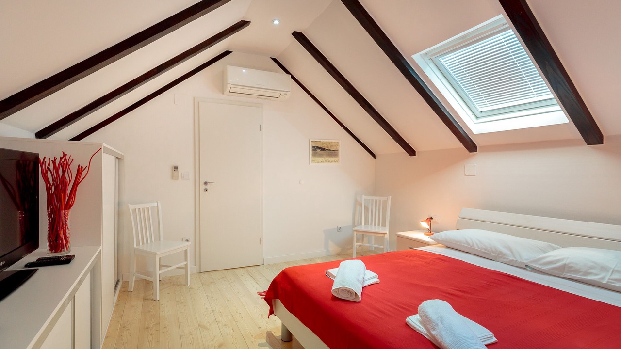 Photo of Bedroom in Kolocep Island