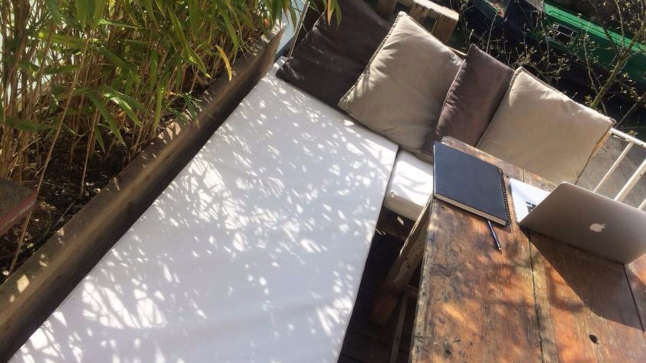 Photo of Outdoor in North Kensington