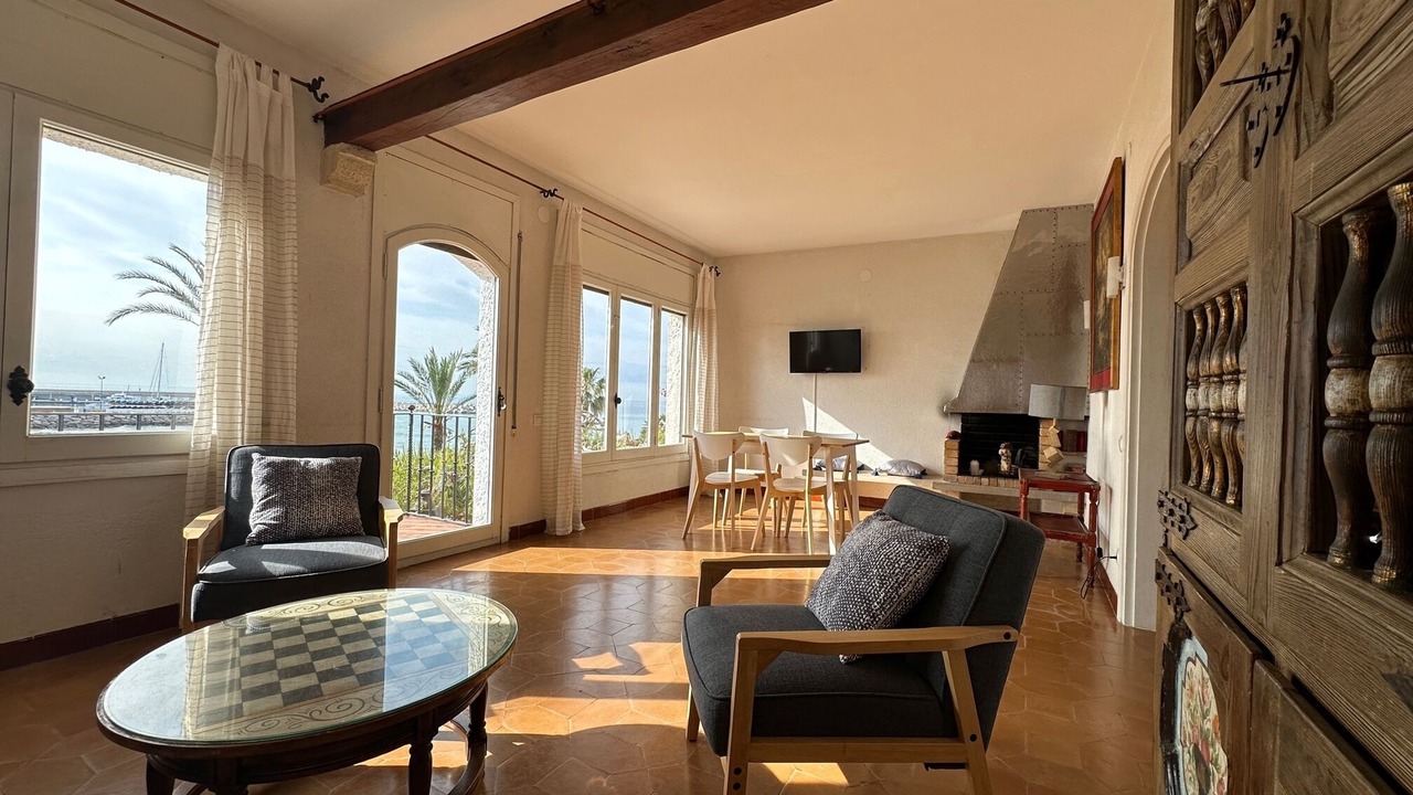 Photo of Livingroom in El Roc de Sant Gaieta