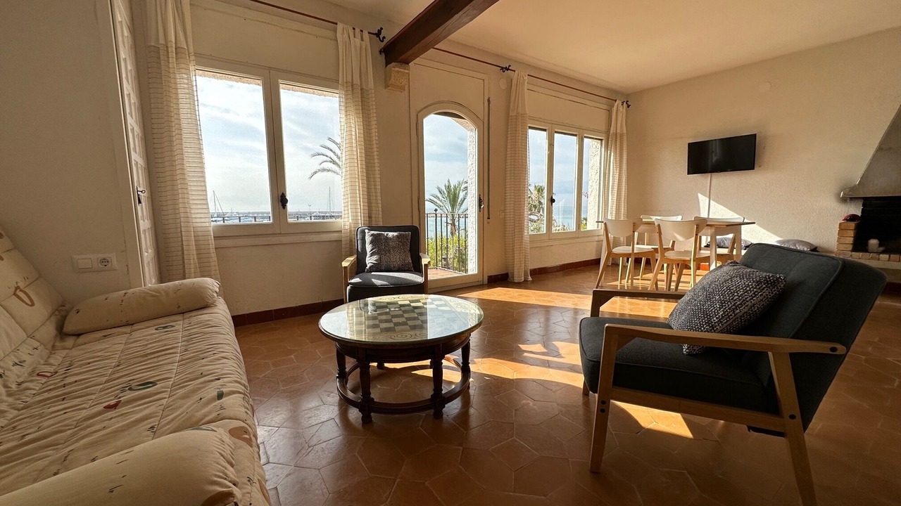 Photo of Livingroom in El Roc de Sant Gaieta