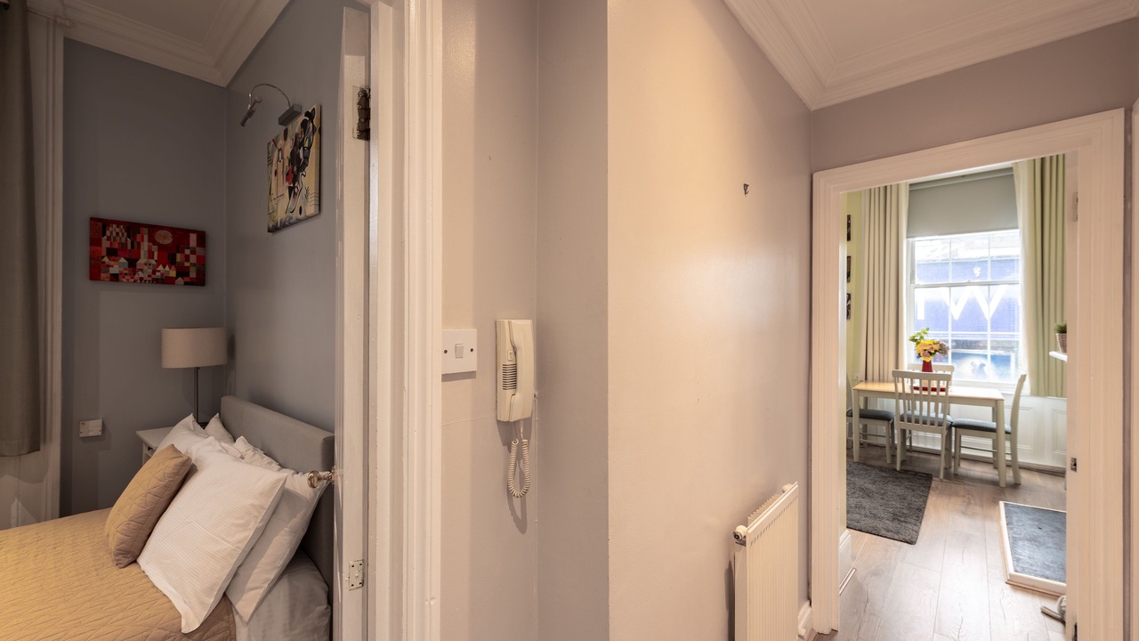 Photo of Bedroom in Cantelowes