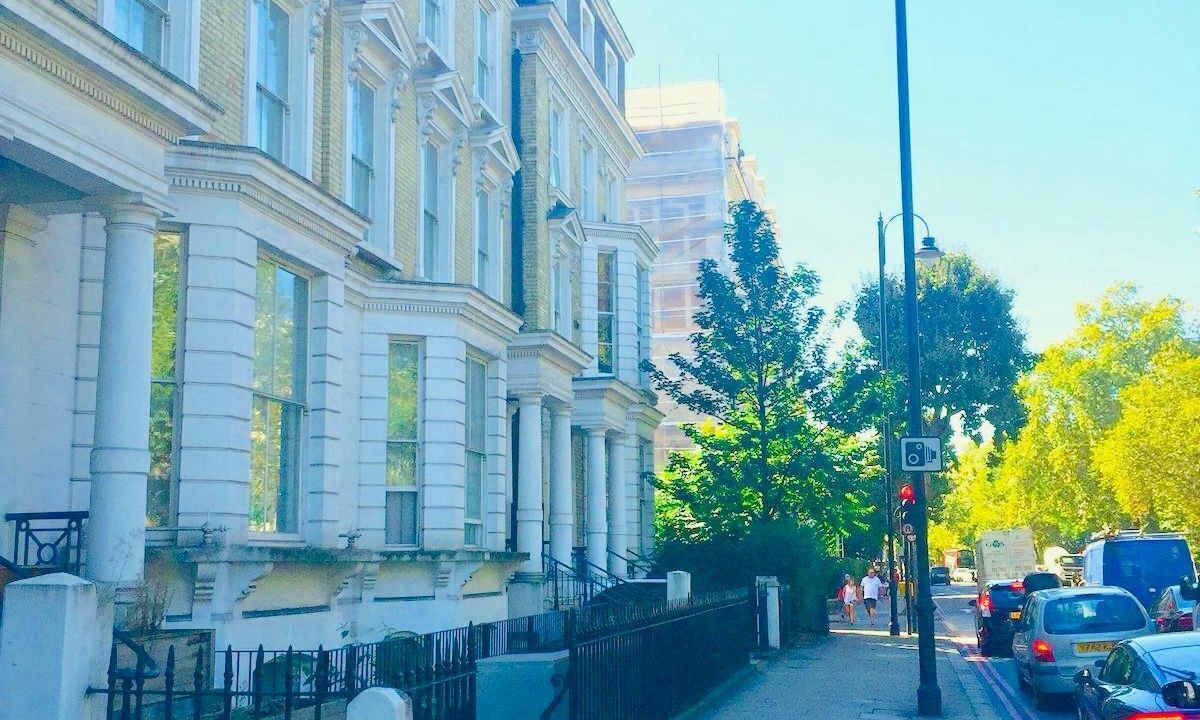 Photo of Others in Queen's Gate