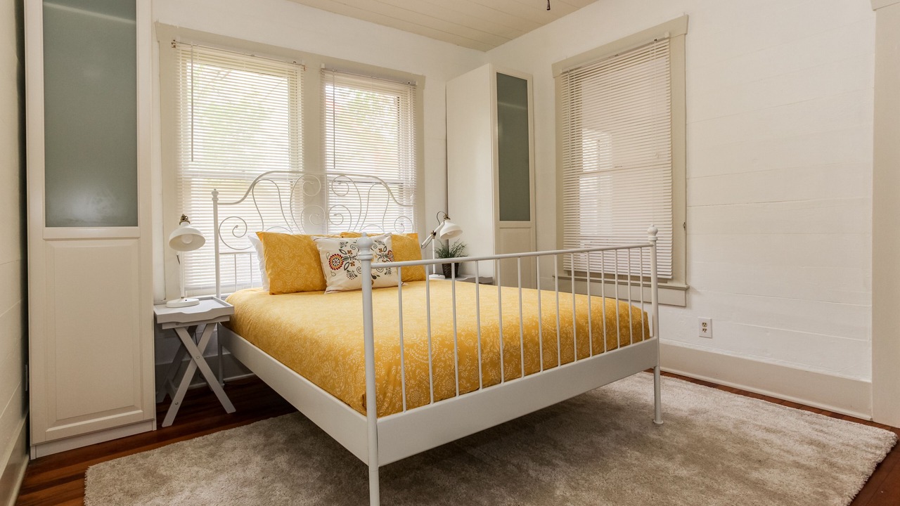Photo of Bedroom in Hyde Park
