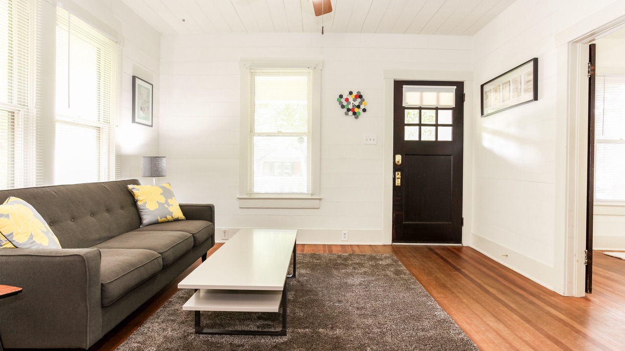Photo of Livingroom in Hyde Park