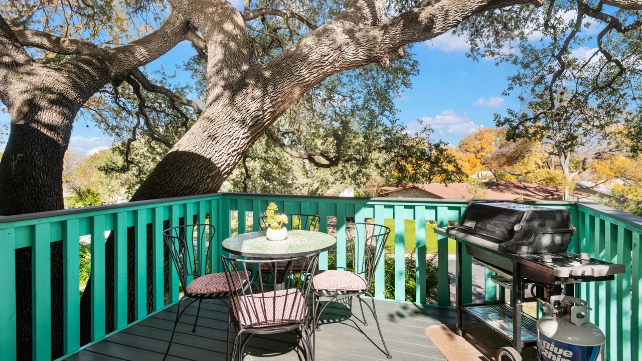 Photo of Outdoor in Barton Hills