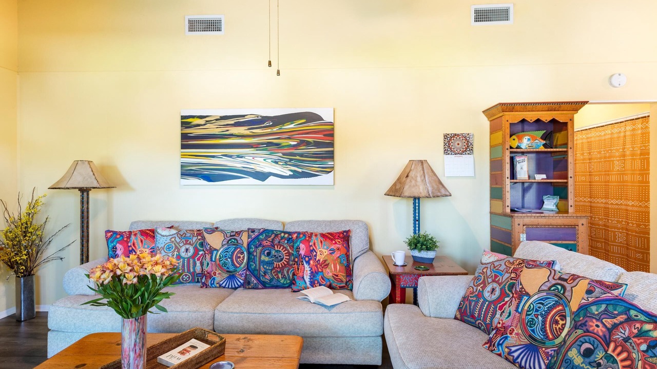 Photo of Livingroom in Barton Hills