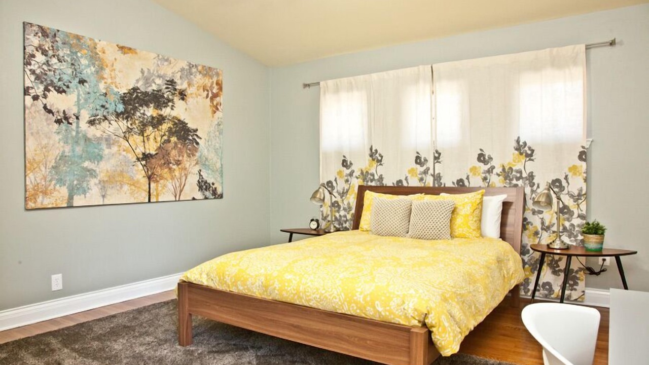 Photo of Bedroom in Hyde Park