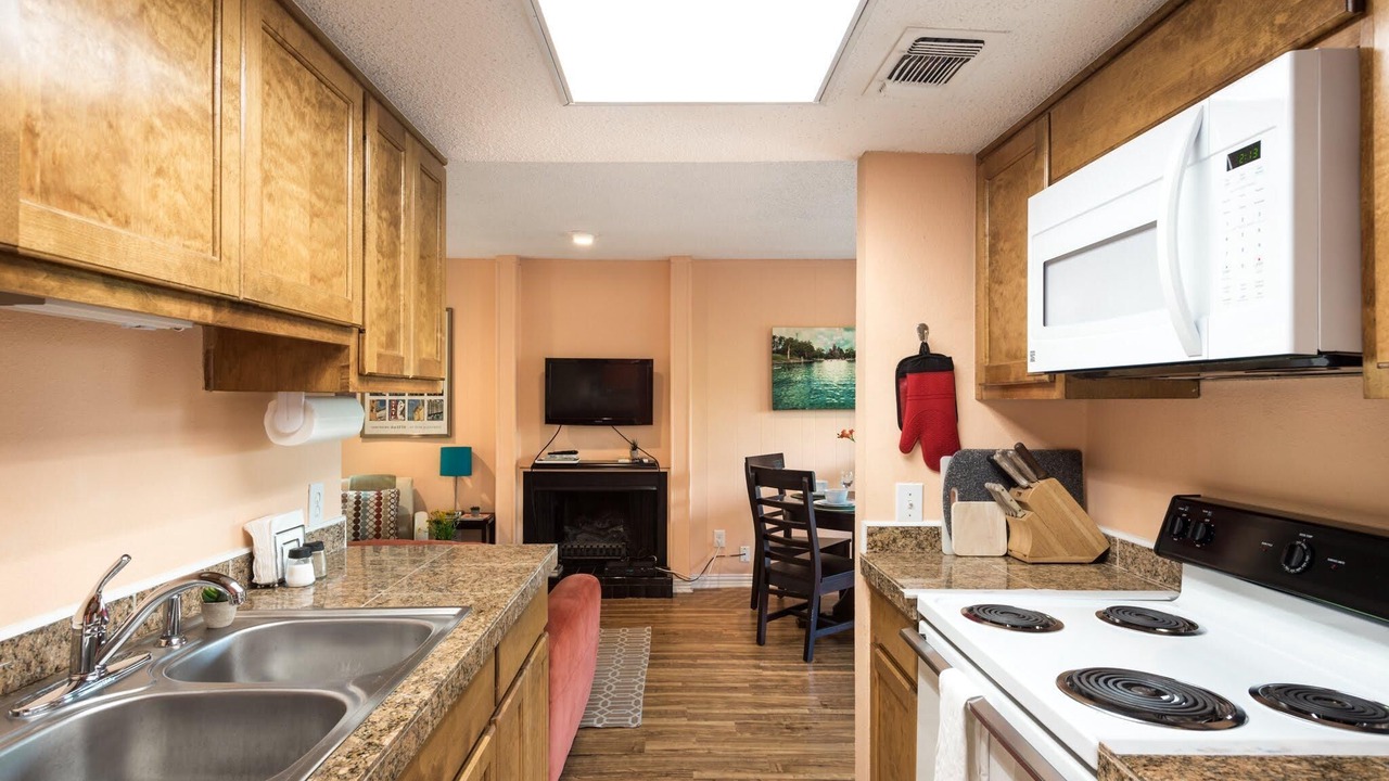 Photo of Kitchen in Barton Hills