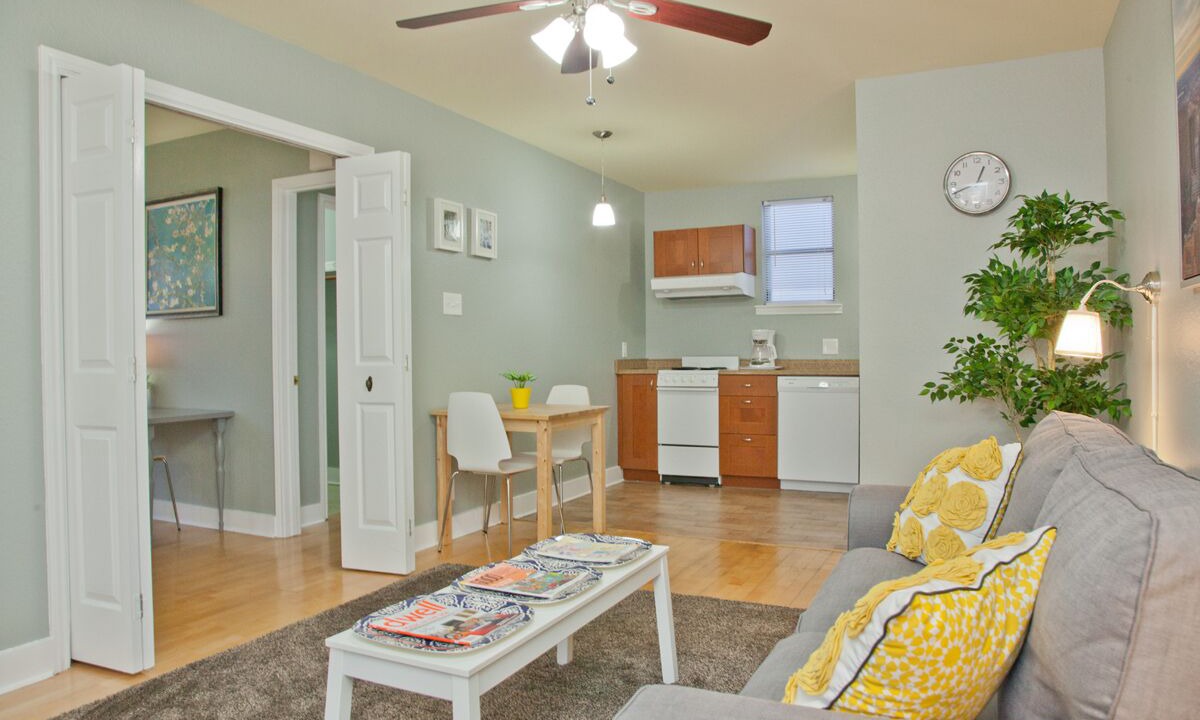 Photo of Livingroom in Hyde Park