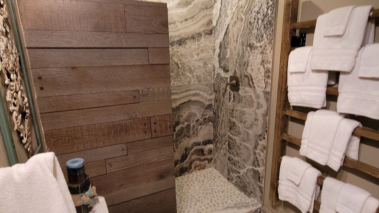 Photo of Bathroom in Comanche Trail