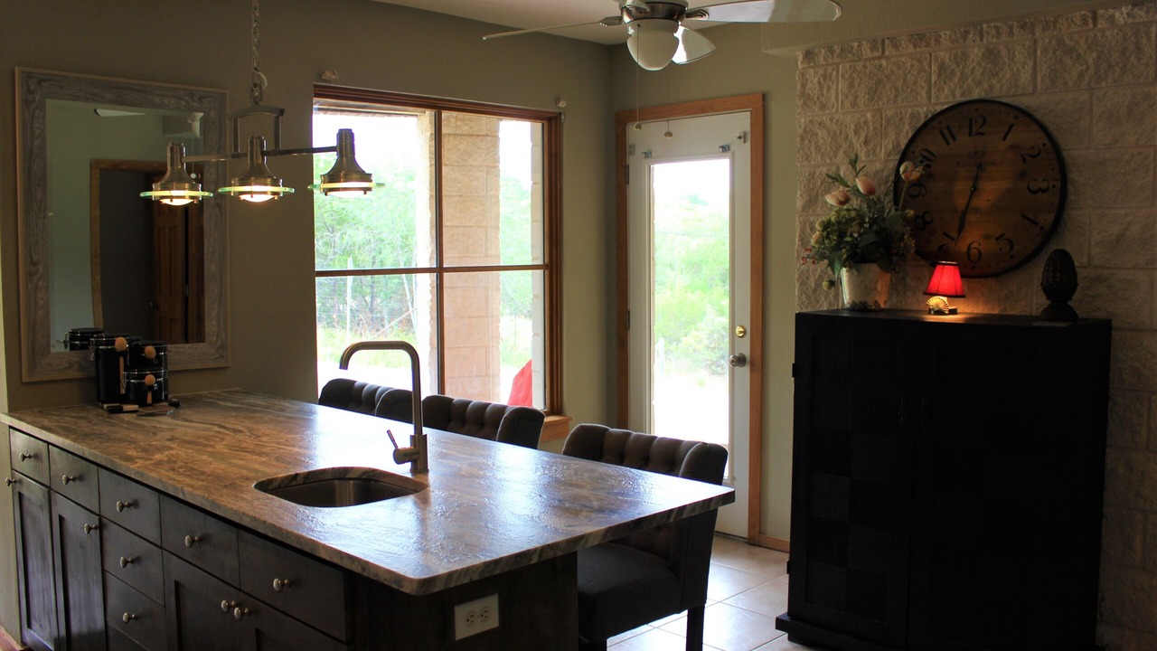 Photo of Kitchen in Comanche Trail