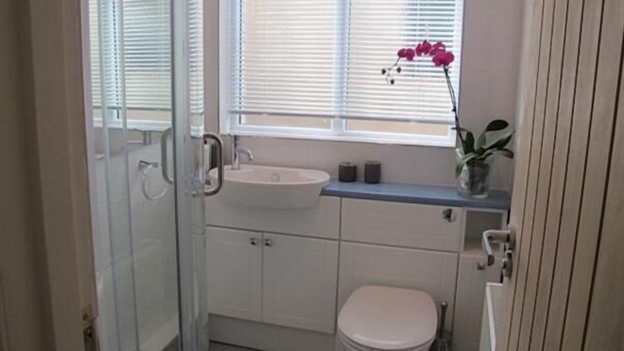 Photo of Bathroom in Boscombe