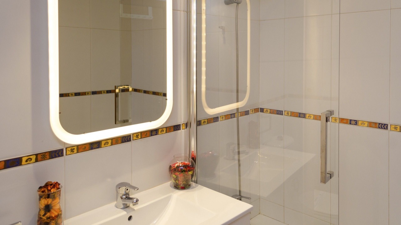 Photo of Bathroom in Penya-roja
