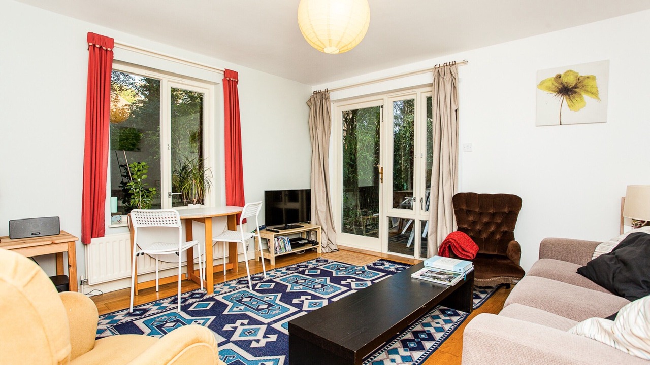 Photo of Livingroom in St. George's