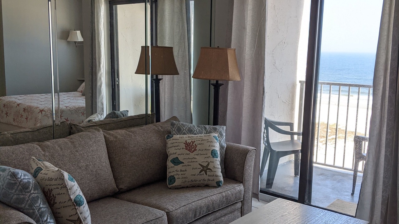 Photo of Livingroom in Fort Morgan
