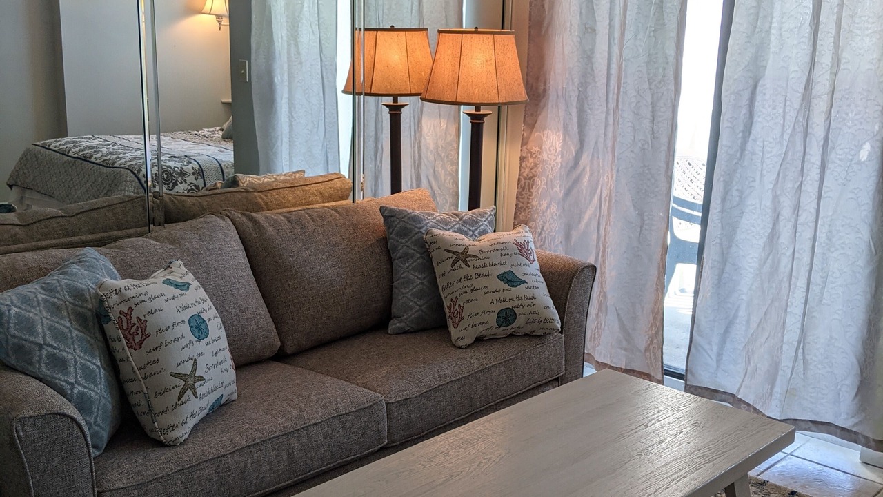 Photo of Livingroom in Fort Morgan