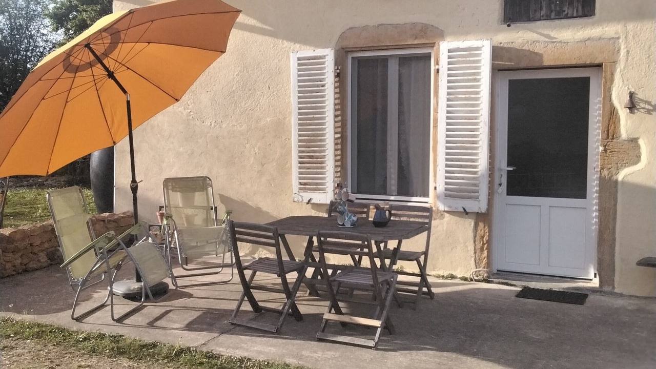 Photo of Outdoor in Chenay-le-Chatel