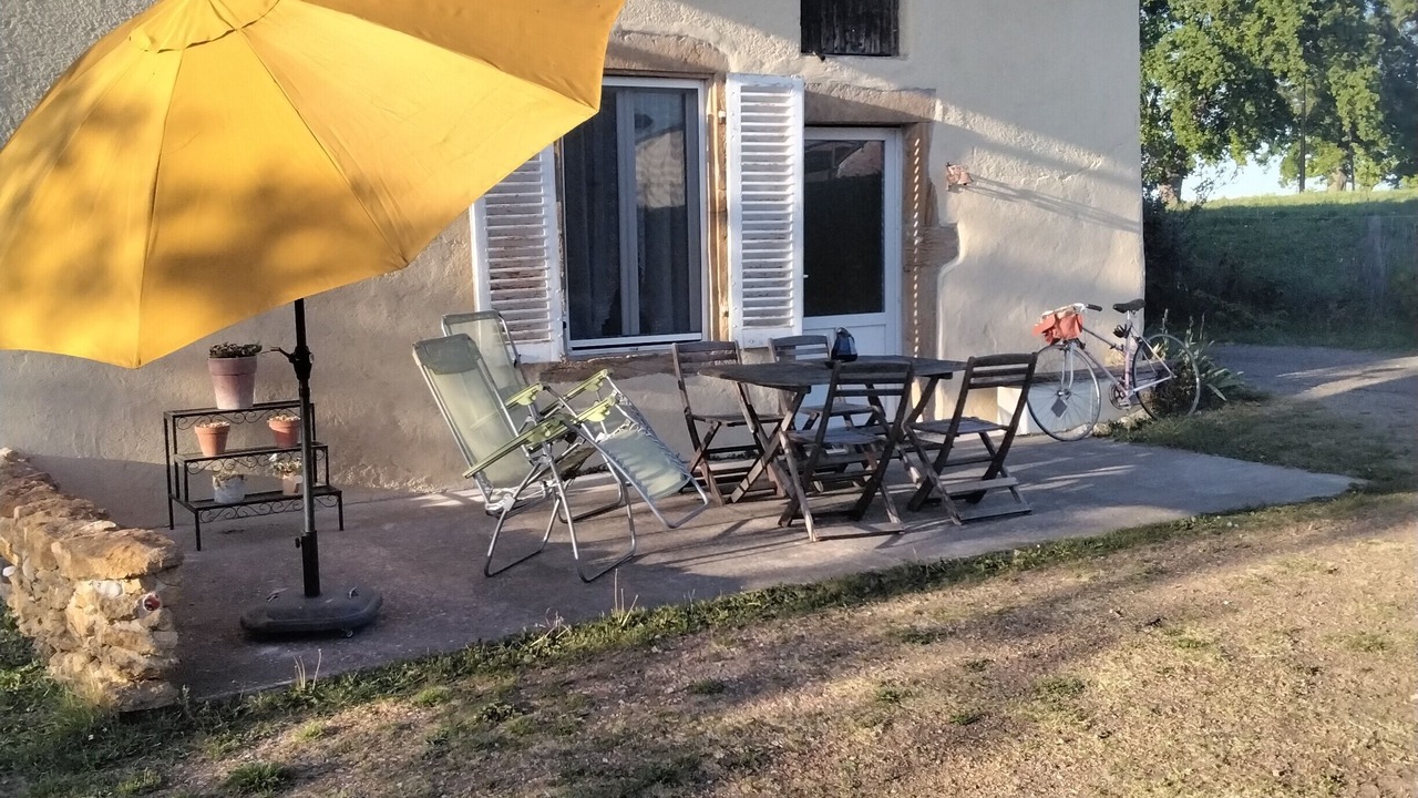 Photo of Outdoor in Chenay-le-Chatel