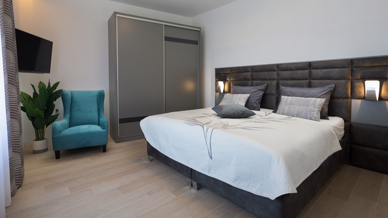Photo of Bedroom in Okrug Gornji