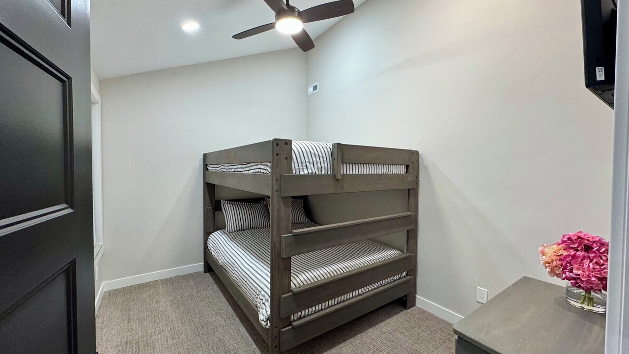 Photo of Bedroom in North Park City