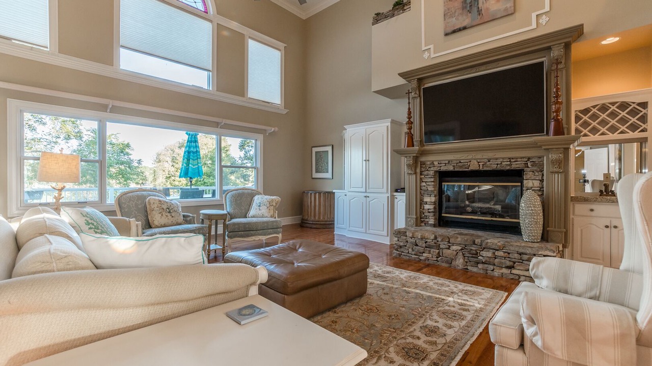 Photo of Livingroom in Cumming