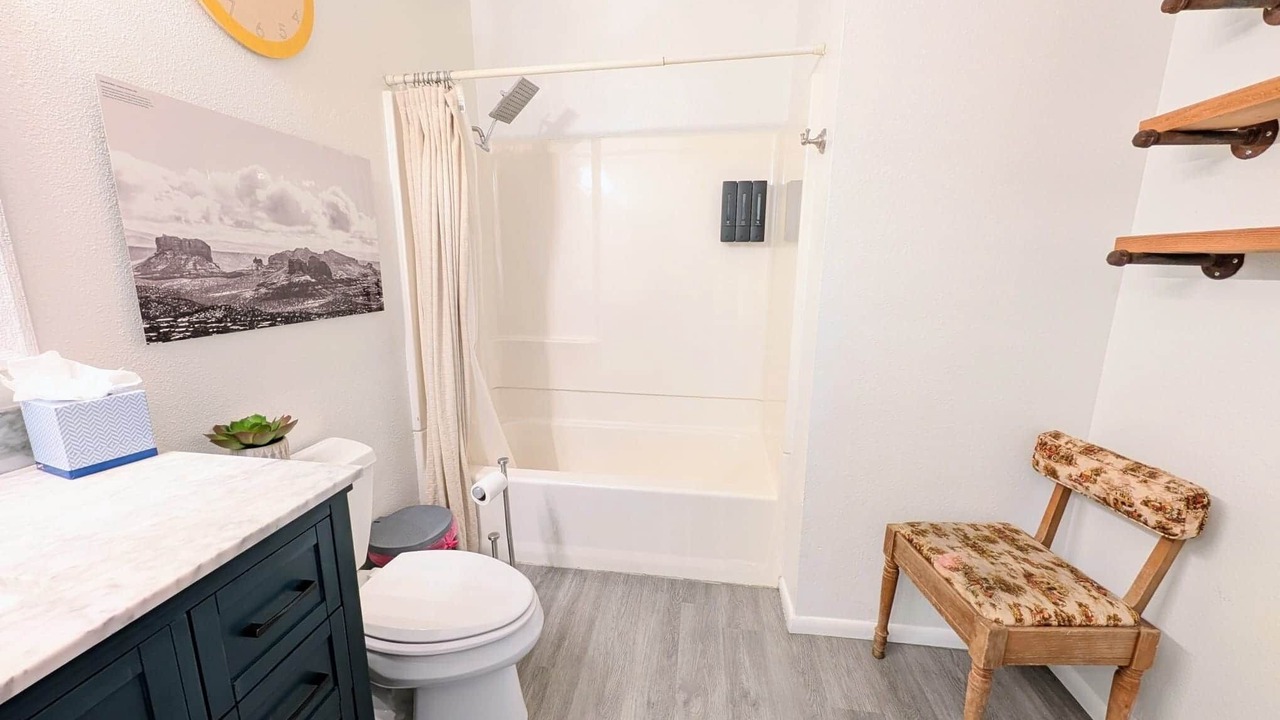 Photo of Bathroom in Healy's Dutchtown