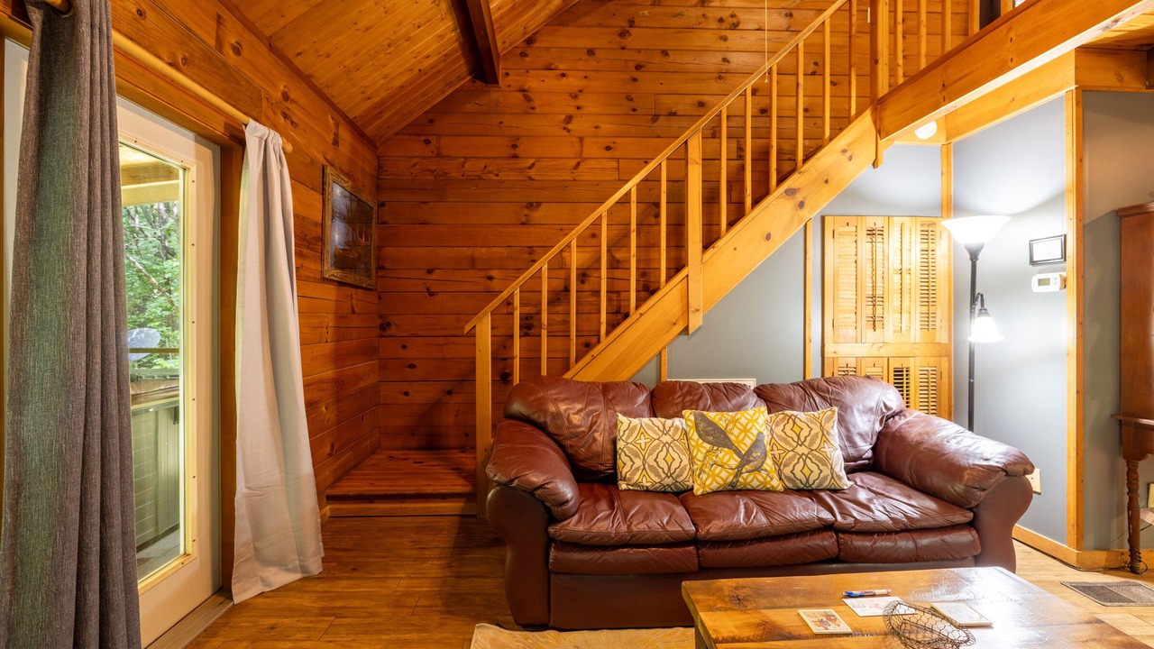 Photo of Livingroom in Sautee Nacoochee