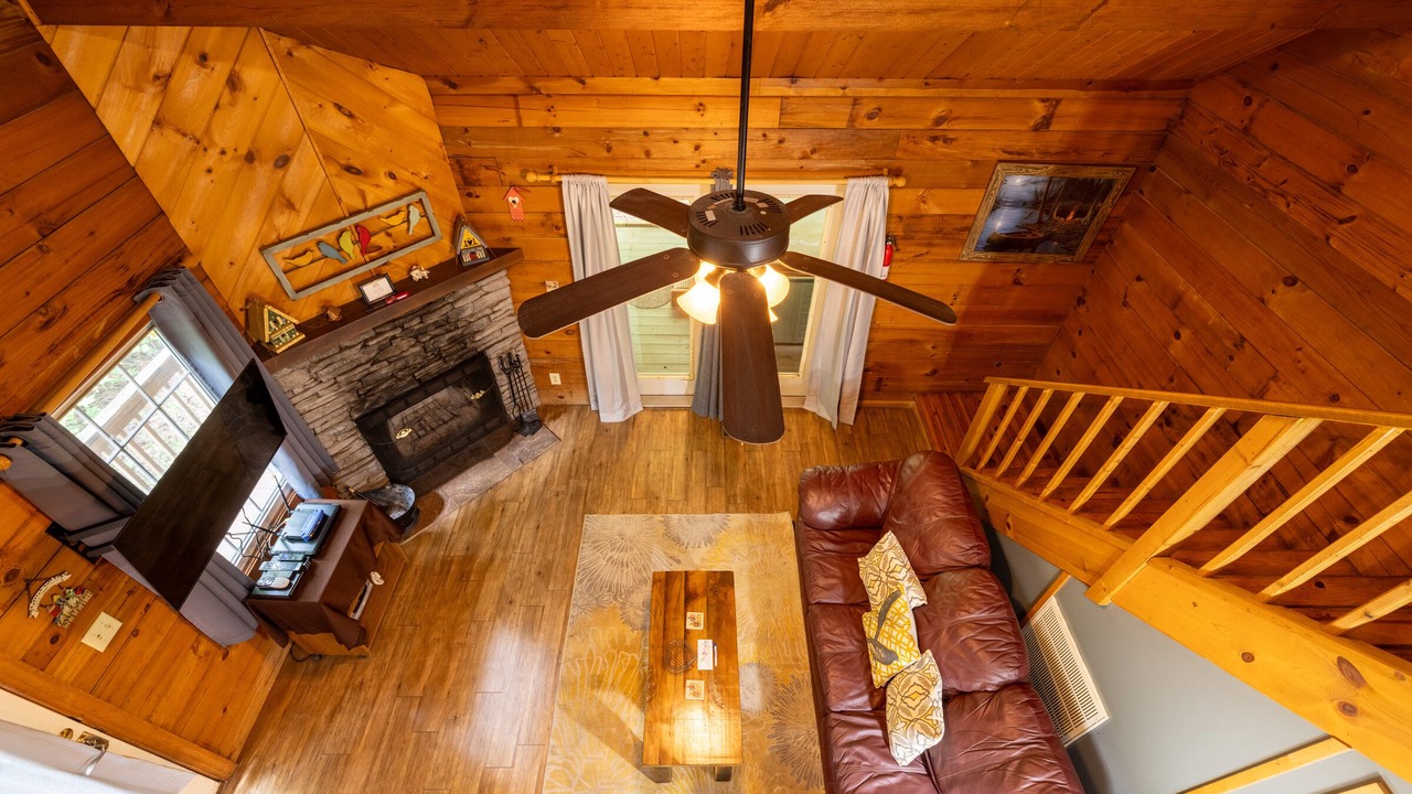 Photo of Livingroom in Sautee Nacoochee
