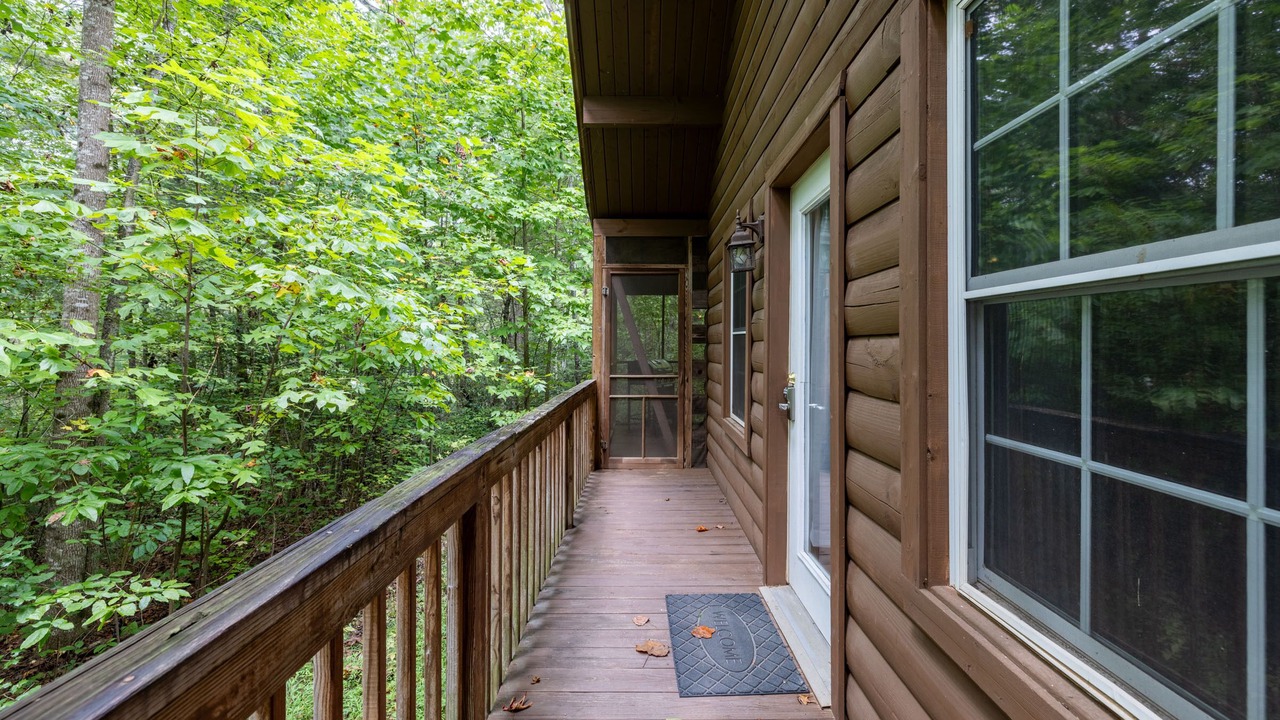 Photo of Patio Balcony in Sautee Nacoochee