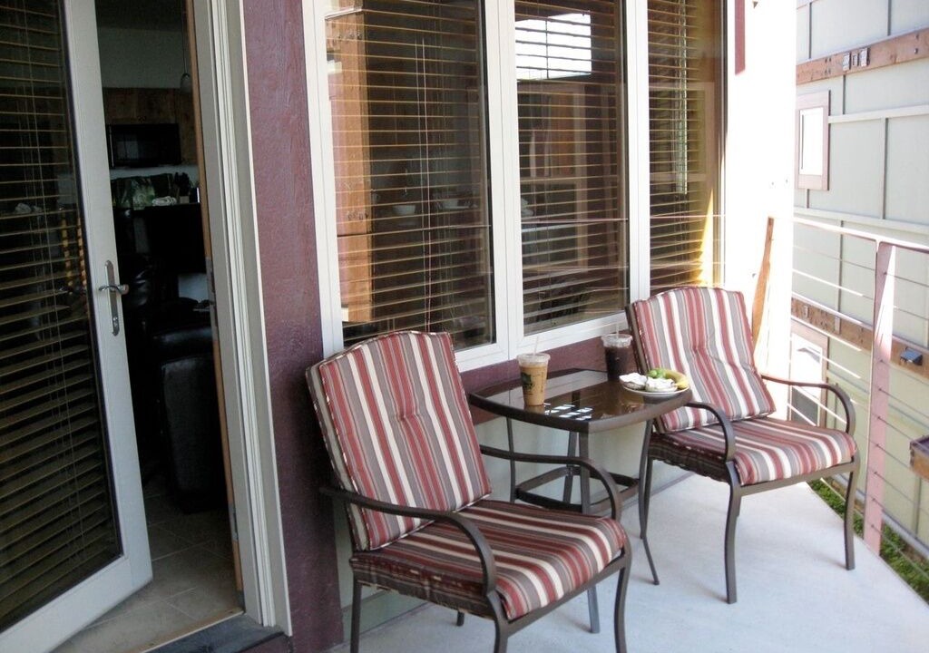 Photo of Patio Balcony in Lakeside