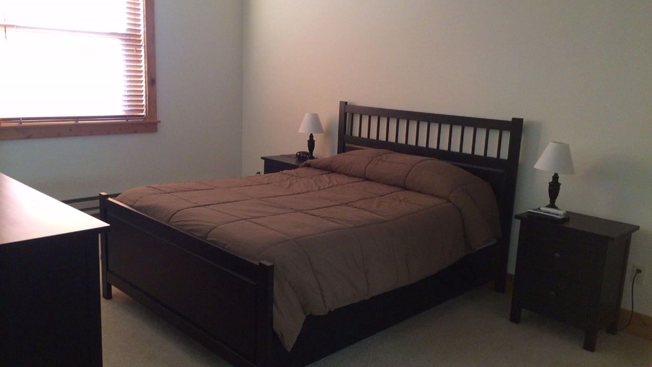 Photo of Bedroom in Lakeside