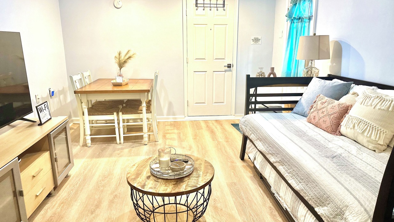 Photo of Livingroom in Northwest