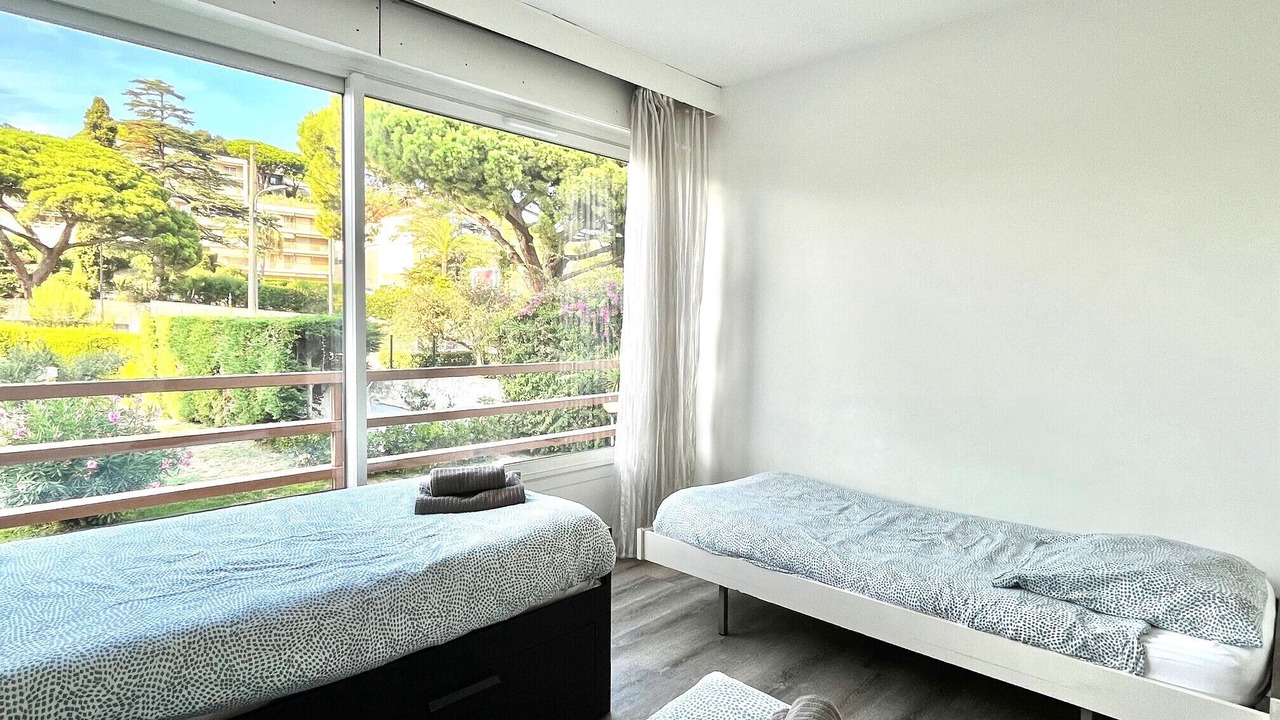 Photo of Bedroom in Cannes La Bocca