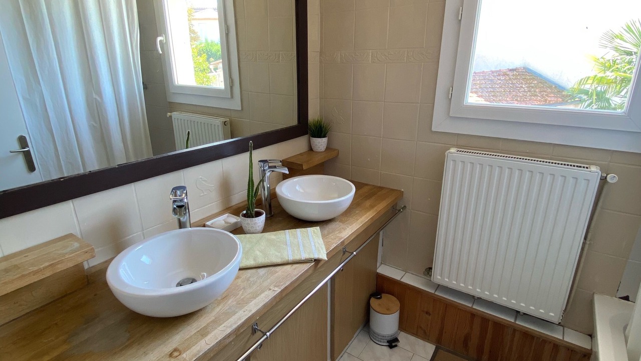 Photo of Bathroom in Eysines