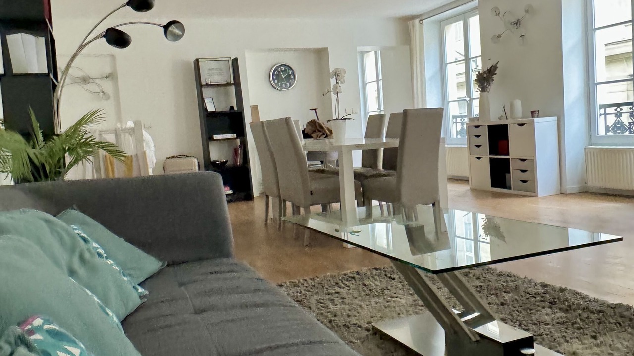 Photo of Livingroom in Odeon