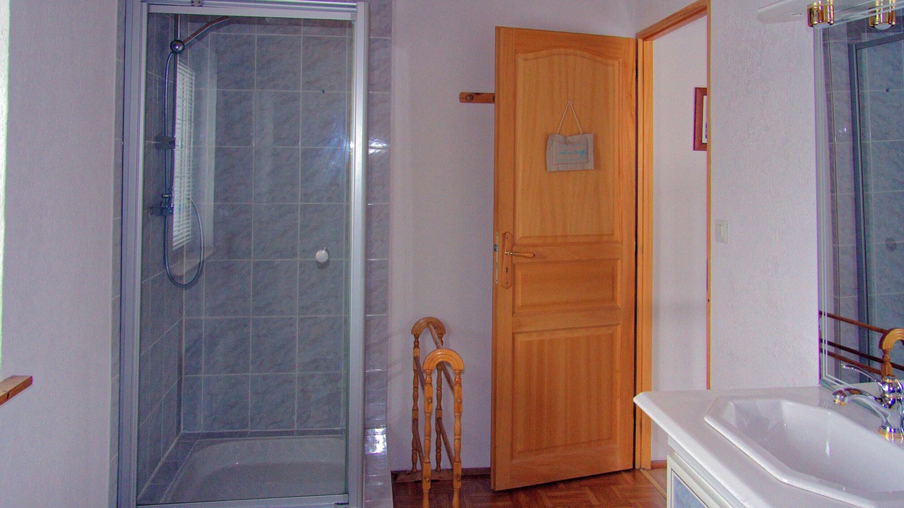 Photo of Bathroom in Plainfaing