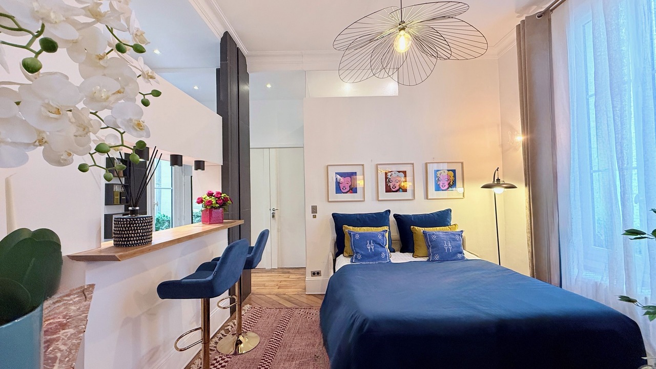 Photo of Bedroom in Arts-et-Metiers