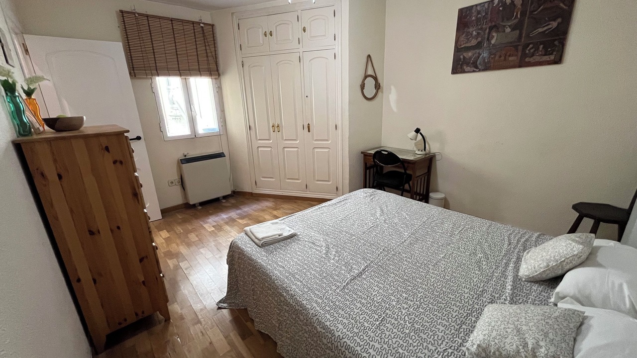 Photo of Bedroom in Embajadores