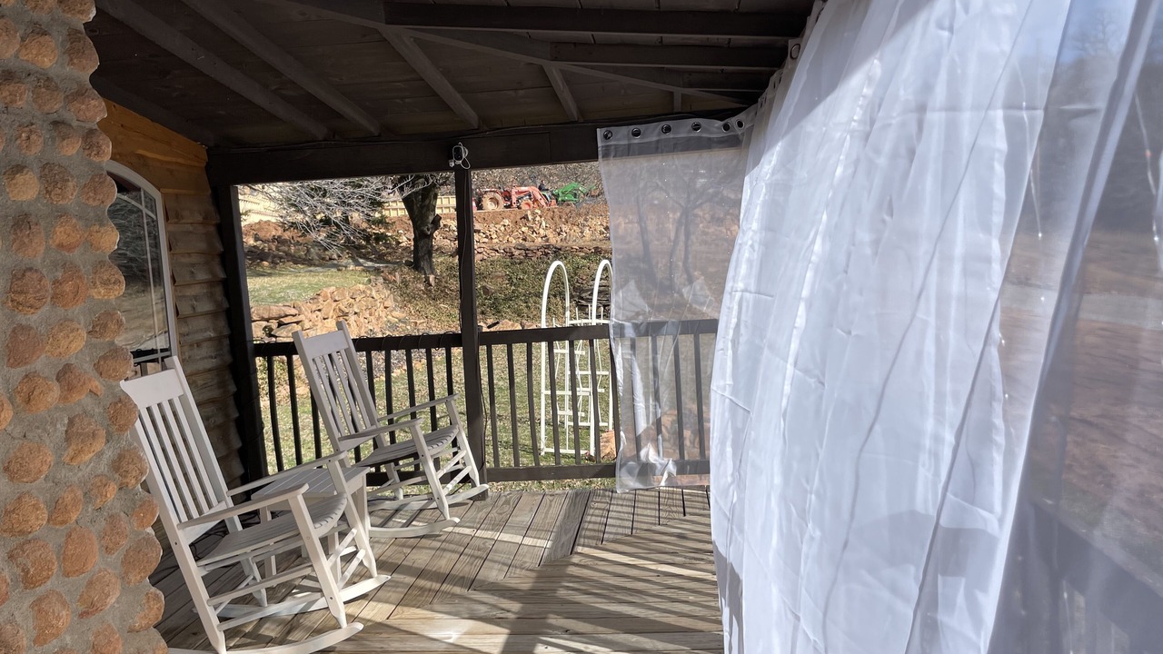 Photo of Patio Balcony in Medicine Park
